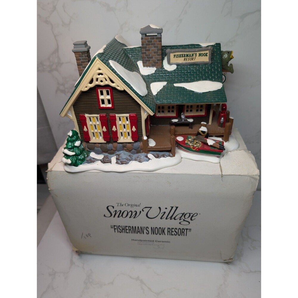 Department 56 Snow Village Fisherman's Nook Resort 1994 Building w/ Box Retired